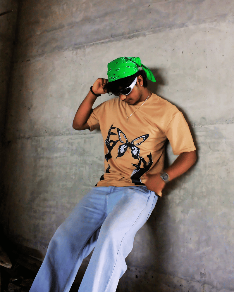 Tainted Flight Graphic T-Shirt Oversized