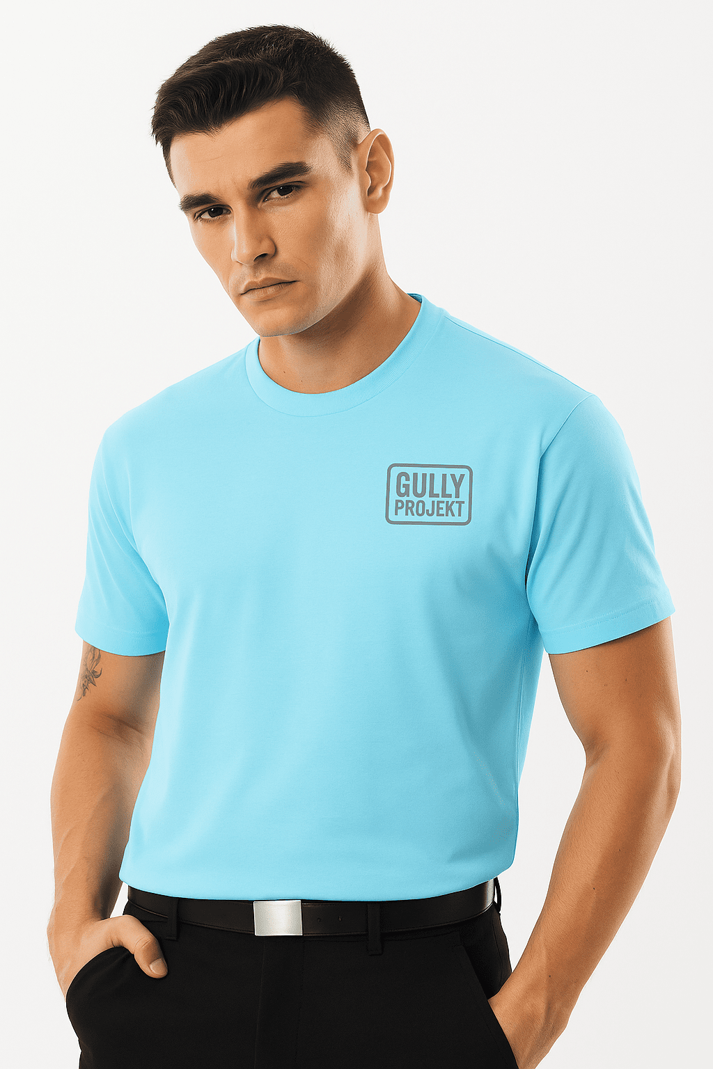 Man wearing a light blue No Face Club tee by Gully Projekt with logo on chest